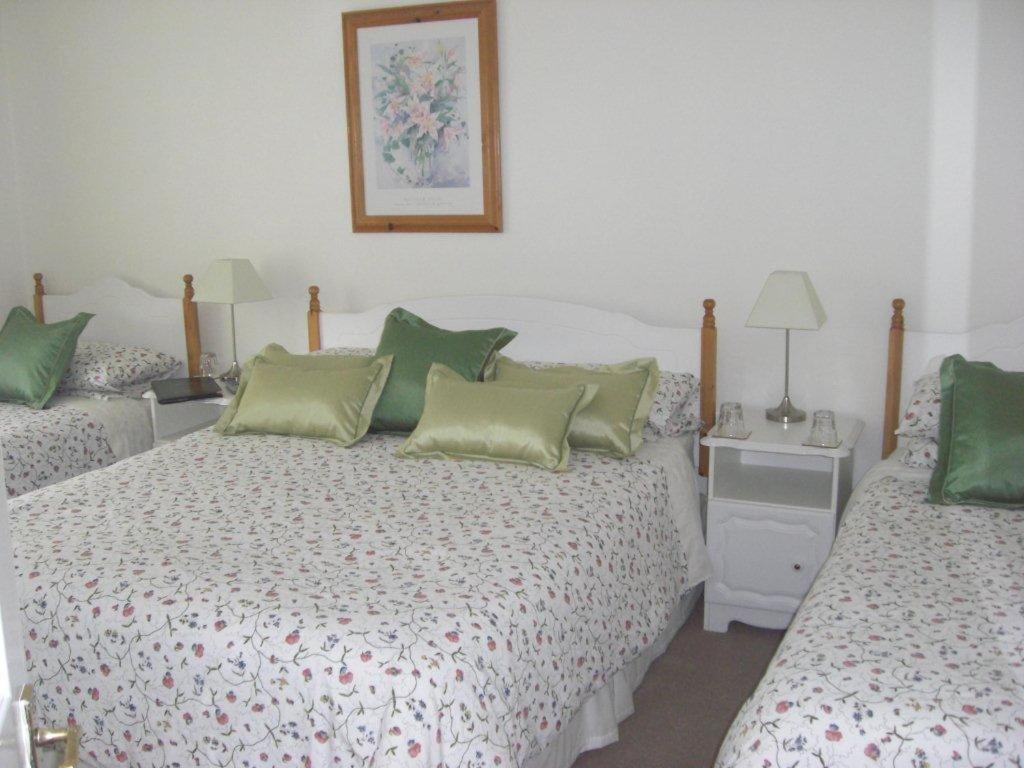 Lorcan Lodge Bed And Breakfast Santry Habitación foto